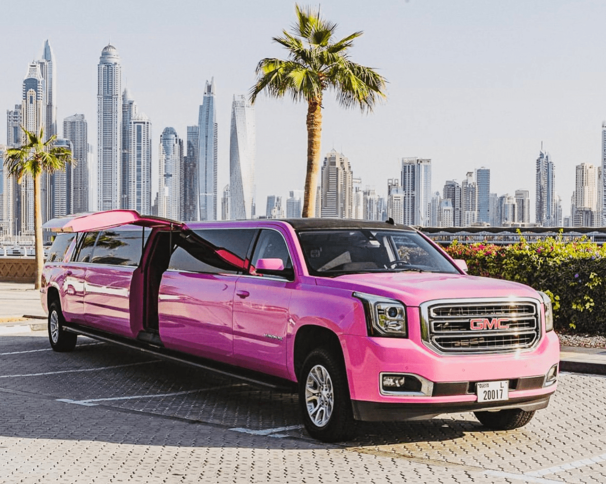 City Tour Limousine 7 Pink Panther party limousine for a Dubai city tour, 20 seats