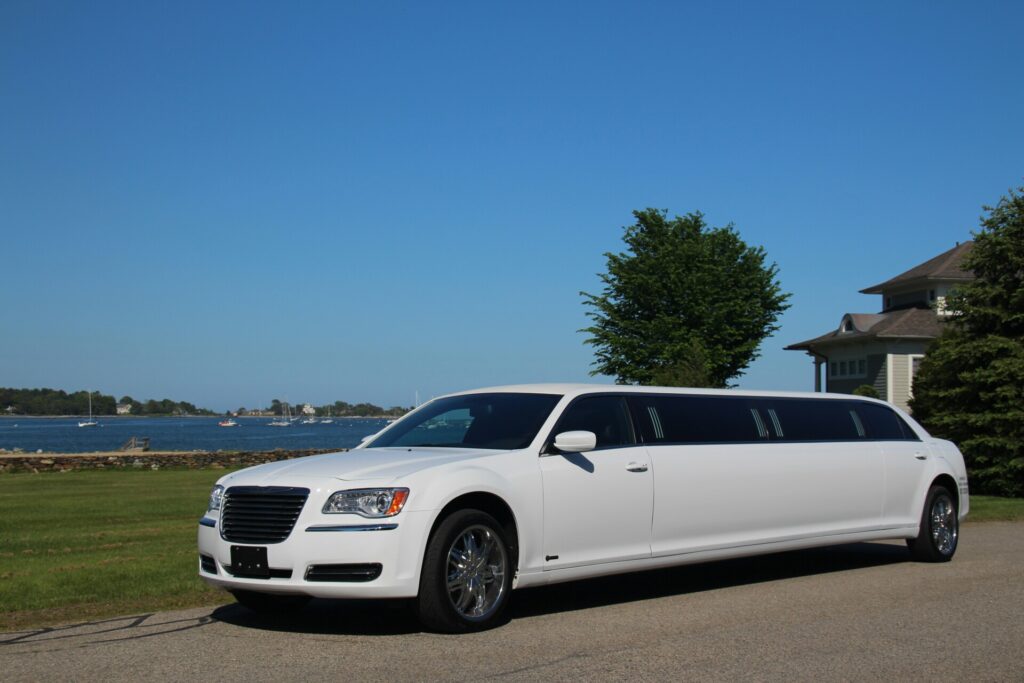stretch limo Dubai